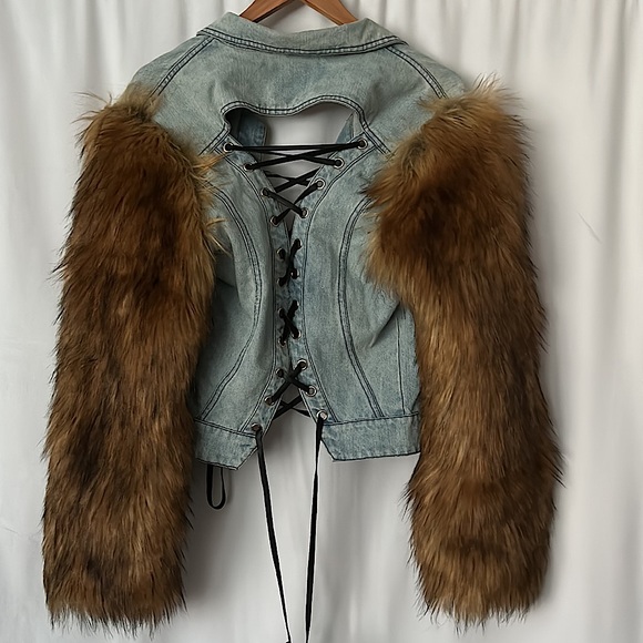 Azalea Wang Light Blue Denim Jean Faux Fur Sleeves Jacket Coat **Size L** 🌺🌺 - Picture 2 of 5